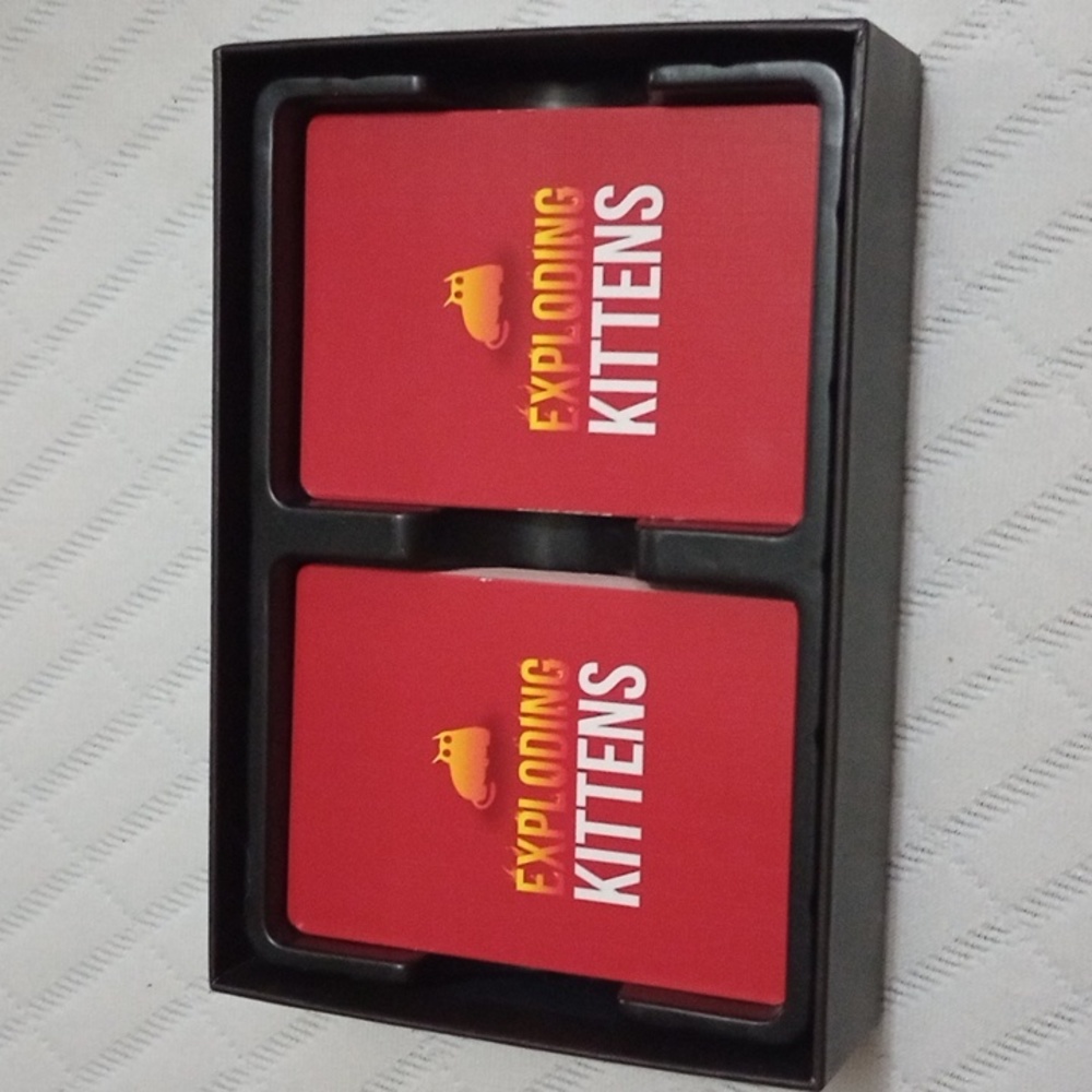 Exploding kittens - Picture 4 of 4